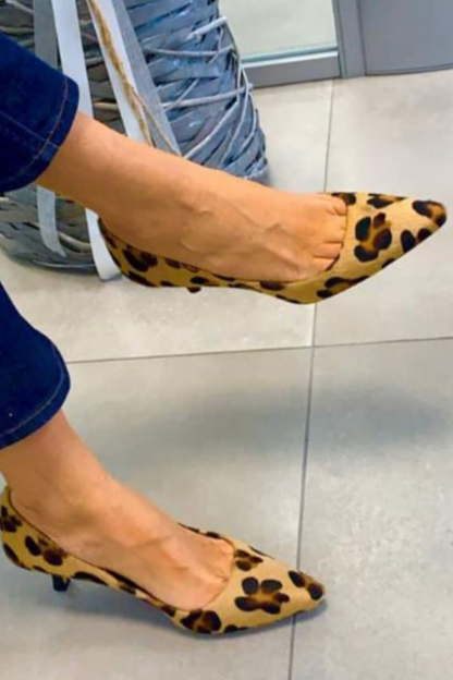Leopardmuster Kitten-Heels aus Wildlederimitat – Vorbestellung