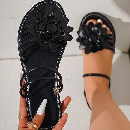 Schlichte, lässige Riemchensandalen mit 3D-Blumen und Strasssteinen