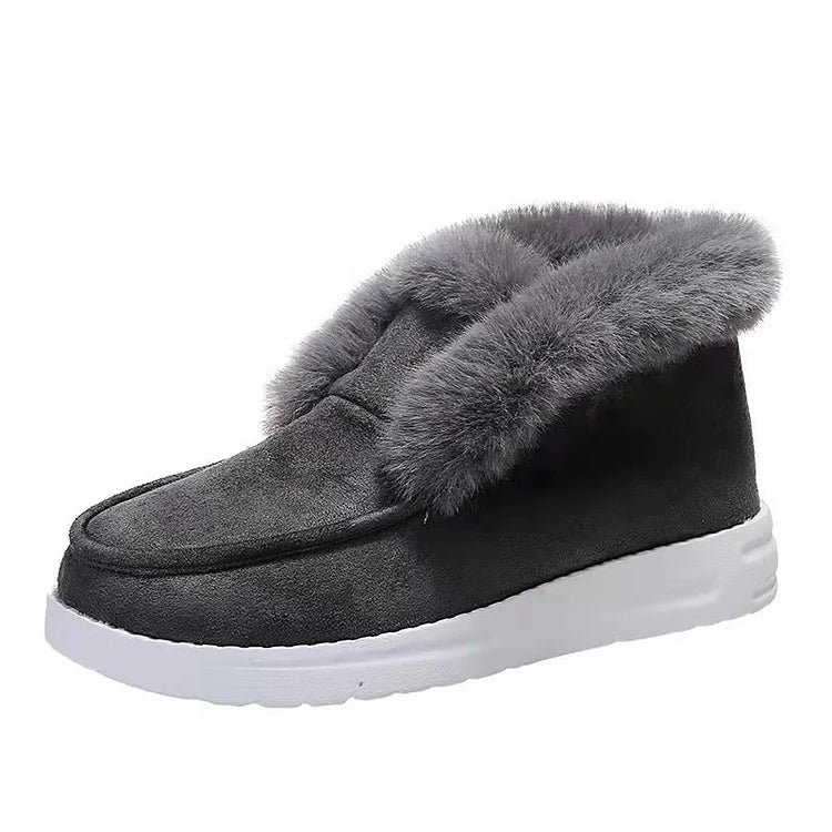 Farbenfrohe Schneestiefel mit kuscheligem Besatz und runder Zehenform