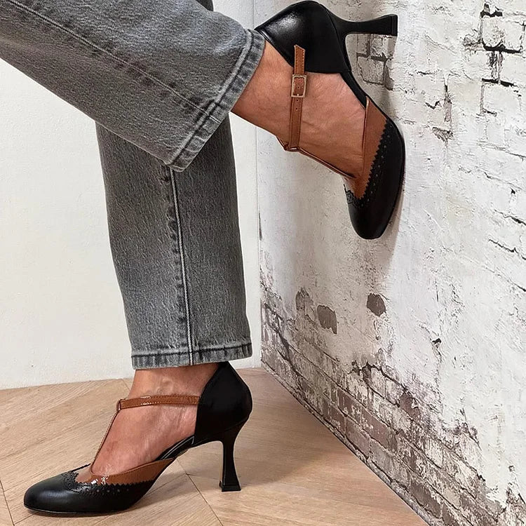 Schwarze Patchwork-Stiletto-Absätze mit T-Riemen, Schnalle und runder Zehenpartie