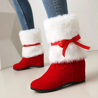 Flauschige, weihnachtliche Stiefel mit runder Zehenpartie, Keilabsatz und Schleifenbindung