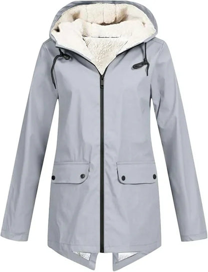 Amaria | Funktioneller Outdoor-Regenmantel