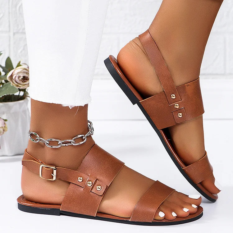 Einfarbige Slingback-Sandalen mit Nieten für Freizeit