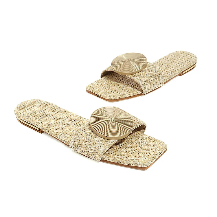 Bequeme Outdoor-Slipper mit quadratischer Zehenform und Metallic-Details