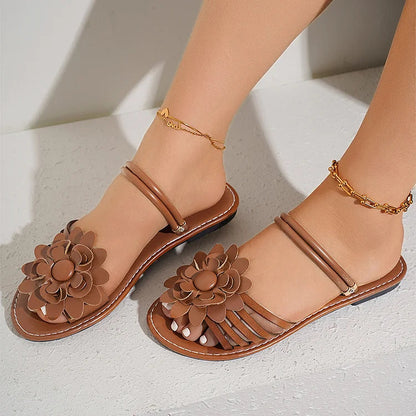 Schlichte, lässige Riemchensandalen mit 3D-Blumen und Strasssteinen