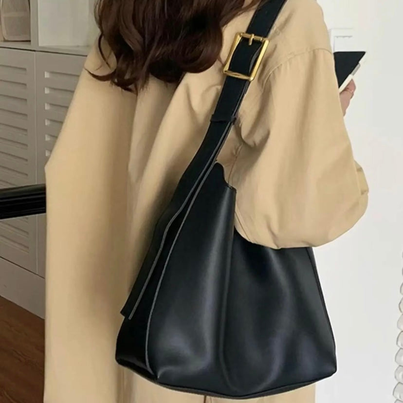 Julie | Elegante Tasche mit zeitlosem Design