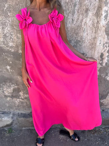 Livia | Damenkleid in einfarbigem Design mit floralen Akzenten und U-Ausschnitt