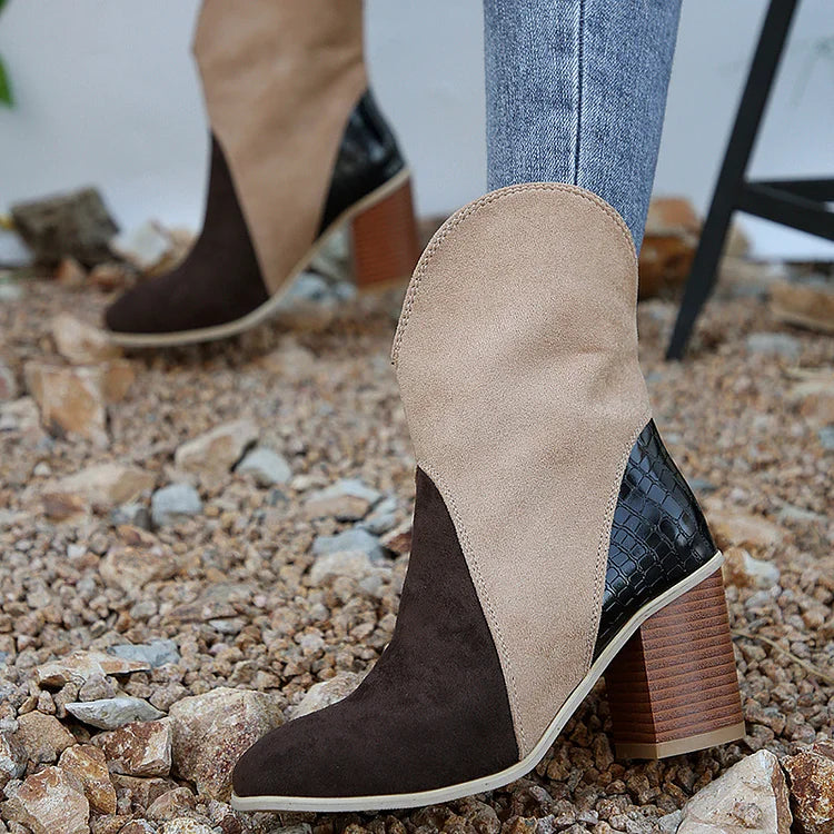 Farbblock-Stiefel mit V-Rillen, runder Zehenpartie und klobigem Absatz bis zur Wadenmitte