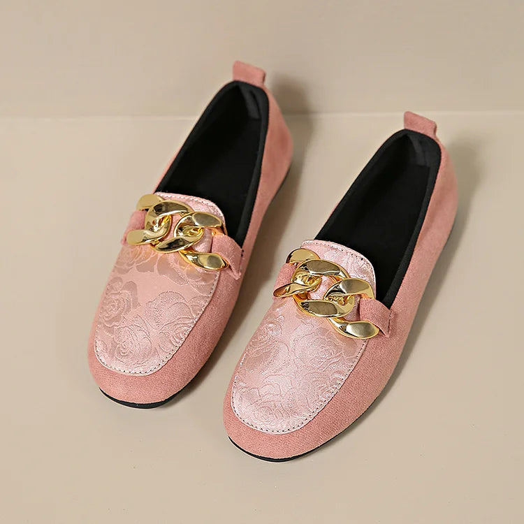 Loafer mit floralem Jacquard-Patchwork, Metallkettendekor und runder Zehenform