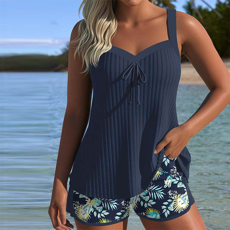 Elfriede | Gestreifter Tankini mit bequemem Strandshorts