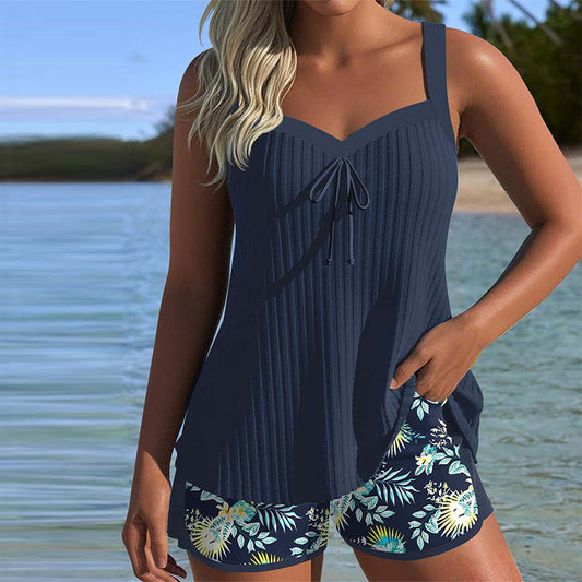 Elfriede | Gestreifter Tankini mit bequemem Strandshorts