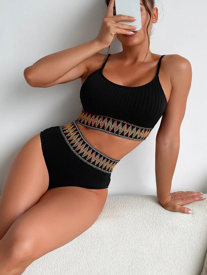 Margit | Hochgeschnittener Bikini mit Falten-Design