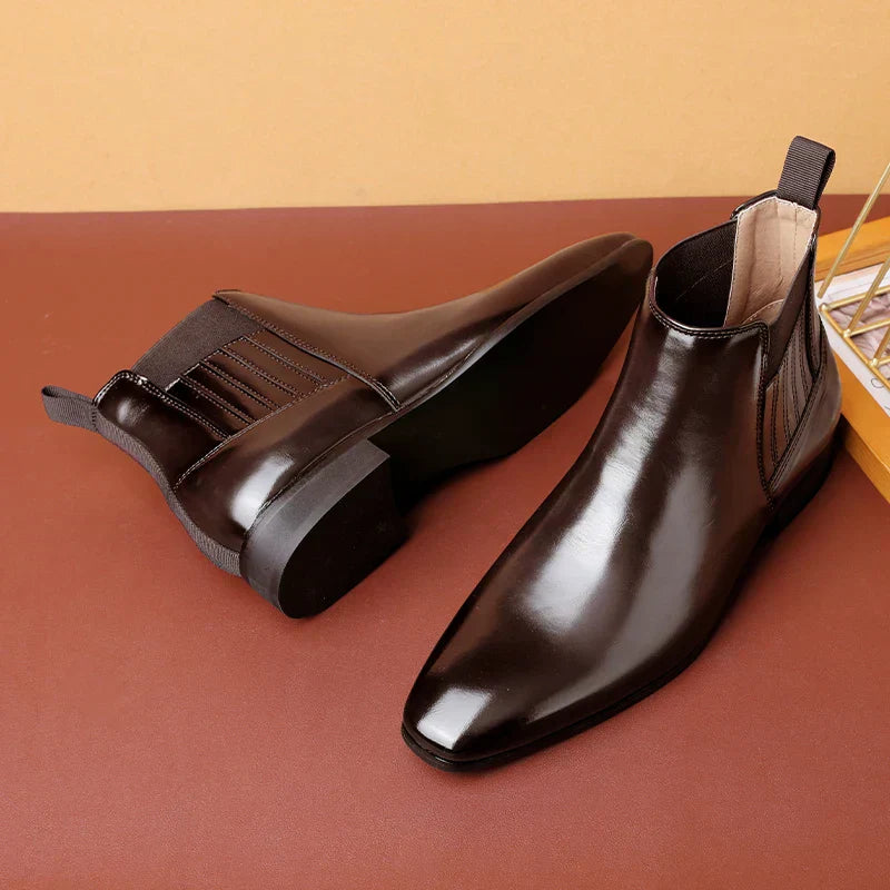 Clark | Stilvolle Lederstiefel für elegante Auftritte