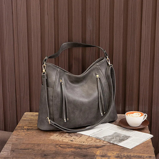 Blanche | Elegante Ledertasche in hochwertiger Ausführung