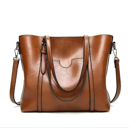 Louisa | Elegante Ledertasche für Alltag und Beruf