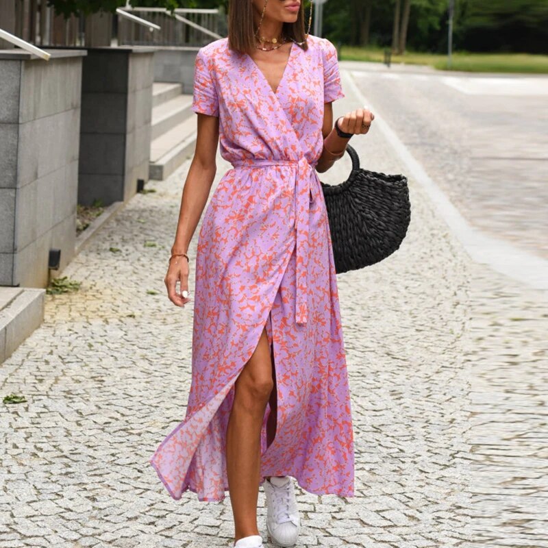 Luisa | Sommerkleid mit floralem Muster und femininer Eleganz