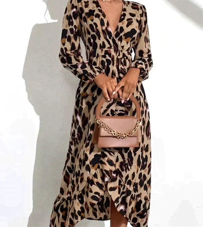 Margreet | V-Neck Dress with Leopard Print