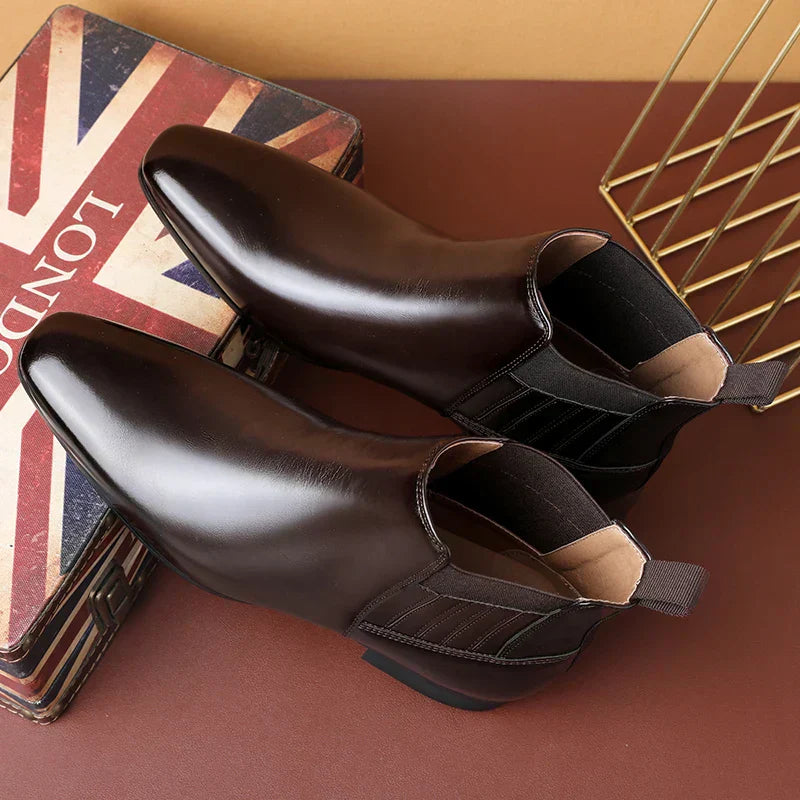 Clark | Stilvolle Lederstiefel für elegante Auftritte