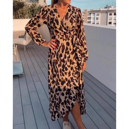 Margreet | V-Neck Dress with Leopard Print