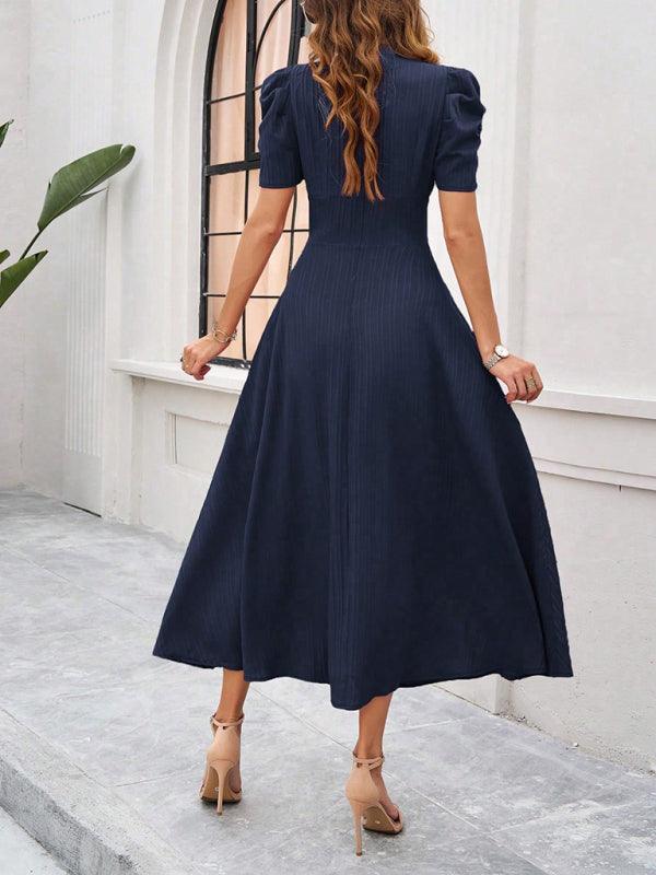 Andrea | Elegantes Midikleid mit stilvollem V-Ausschnitt