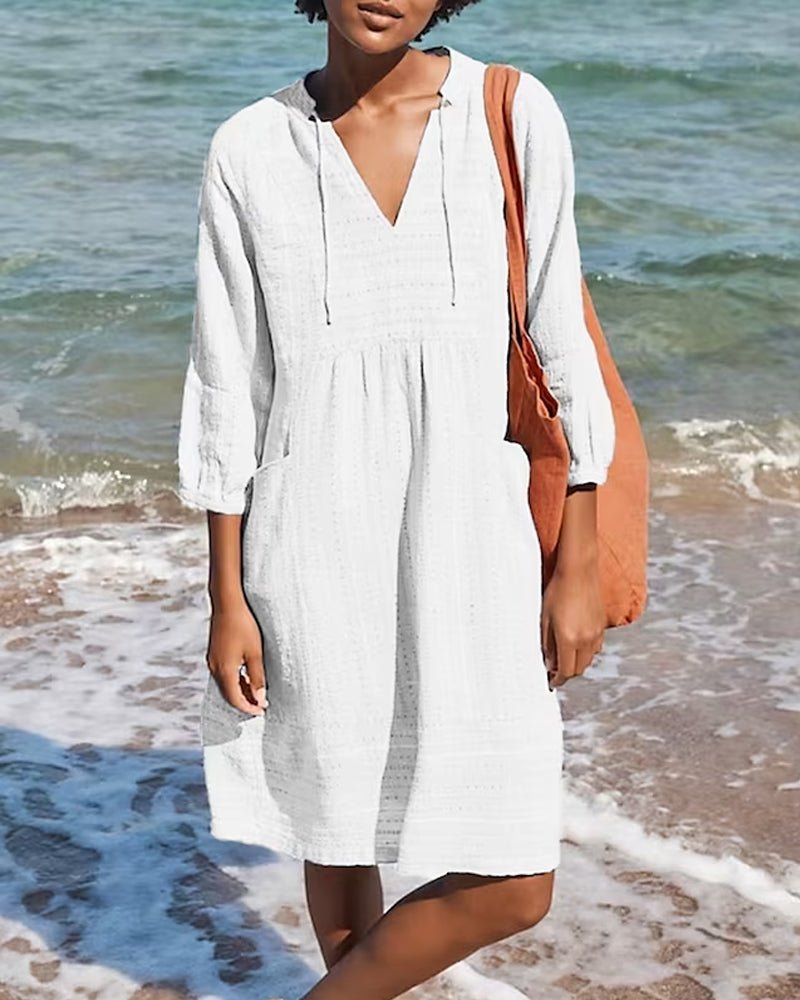Mira | Leichtes Strandkleid mit V-Ausschnitt und Ärmeln