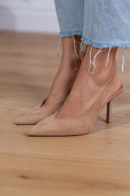 Beige Kitten-Heels mit spitzer Zehenpartie